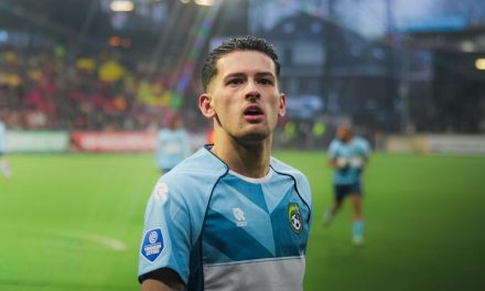 Performa Nathan Tjoe-A-On dan Justin Hubner FIFA Series 2026