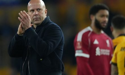 Liverpool Terpuruk! Juara Bertahan Kini Terancam Gagal ke Liga Champions