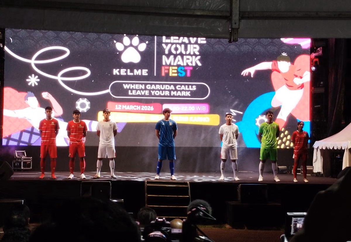 Jersey baru Timnas Indonesia 2026 dari Kelme dengan desain home merah