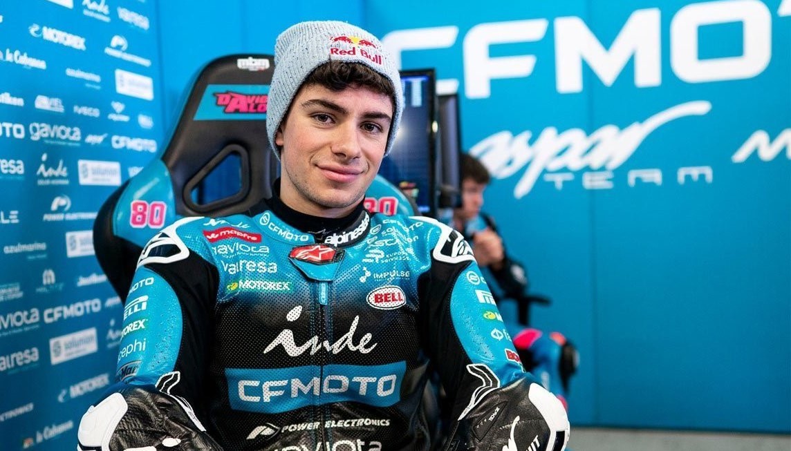 David Alonso pembalap muda MotoGP berbakat saat balapan