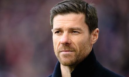 Gustavo Poyet Sebut Alonso Lebih Cocok untuk Chelsea Saat Ini