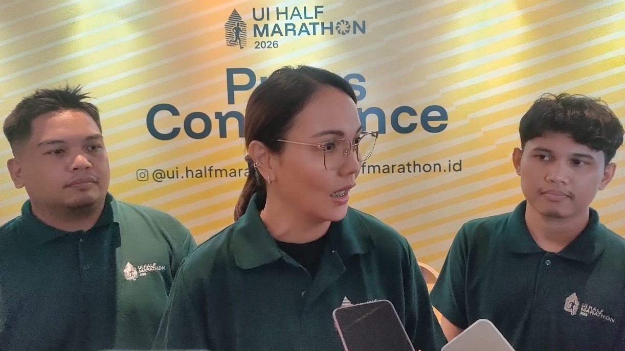 Pelari mengikuti UI Half Marathon 2026 di Kampus UI Depok