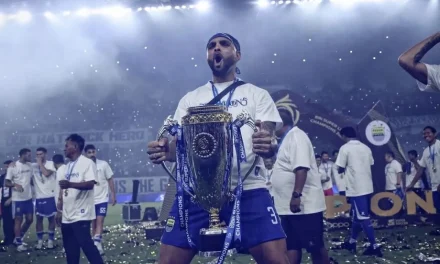 Layvin Kurzawa Tinggalkan Persib Bandung, Akhiri Petualangan