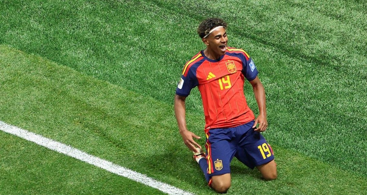 Azpilicueta Ingatkan Spanyol Tak Bergantung pada Lamine Yamal