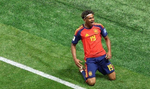 Azpilicueta Ingatkan Spanyol Tak Bergantung pada Lamine Yamal