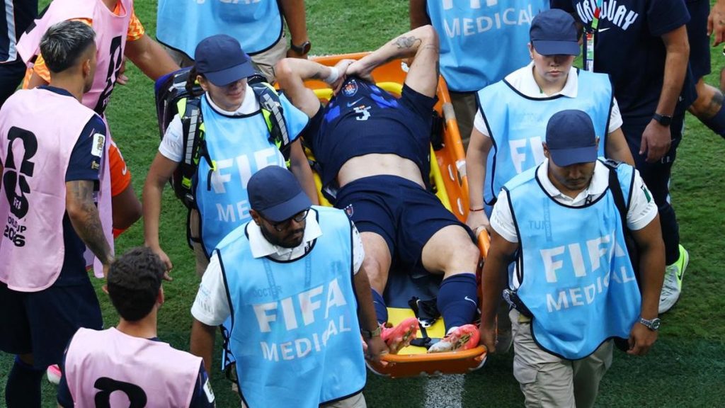 Manuel Ugarte mengalami cedera lutut saat memperkuat Uruguay di Piala Dunia 2026.