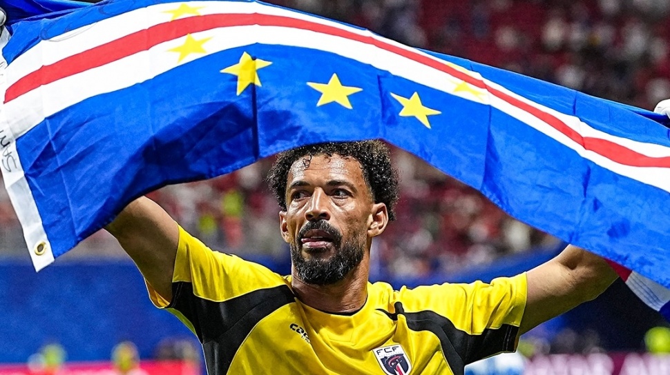 Vozinha, kiper Timnas Tanjung Verde, tampil gemilang di Piala Dunia 2026 dan menjadi kiper dengan pengikut Instagram terbanyak.