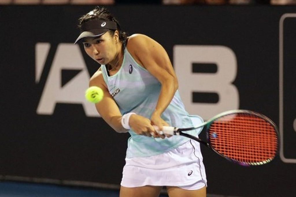 Aldila Sutjiadi dan Guido Andreozzi merayakan kemenangan pada babak pertama ganda campuran Wimbledon 2026.