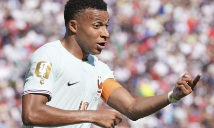 Mbappe Samai Rekor Messi, Prancis Melaju ke Semifinal