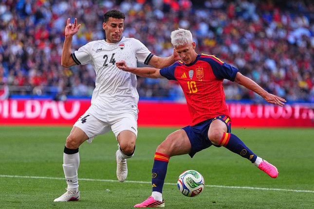Dani Olmo memberikan tanggapan terkait permintaan maaf Roberto Ayala setelah insiden pada final Piala Dunia.