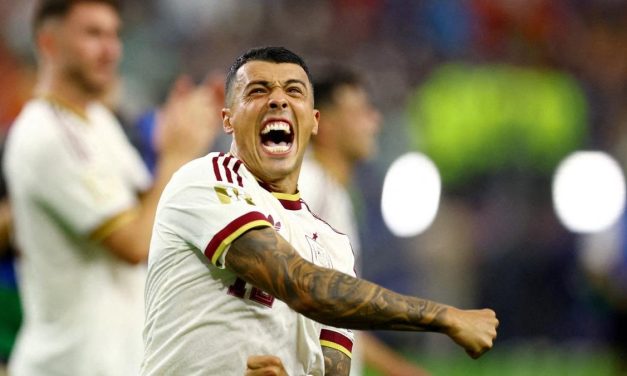 Pedro Porro Bersinar, Bek Spanyol Jadi Mimpi Buruk Prancis di Semifinal Piala Dunia 2026