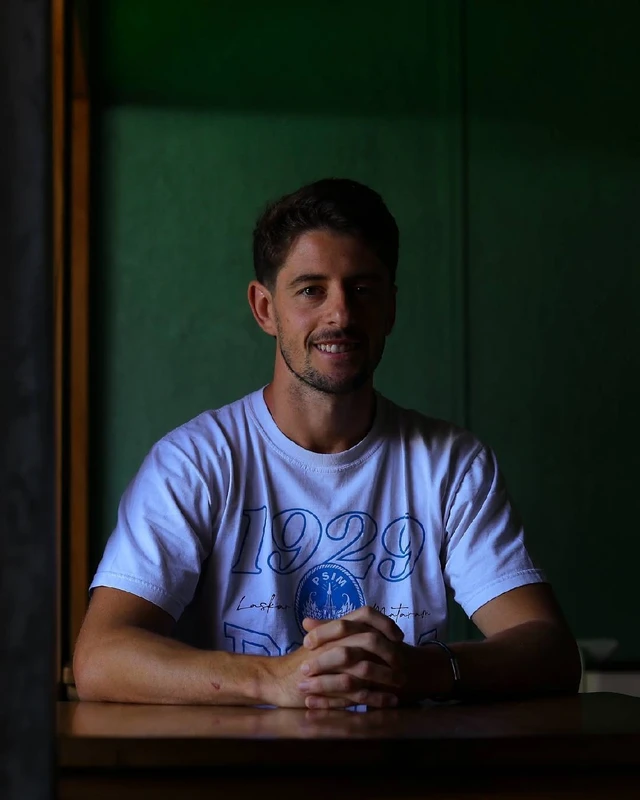Adrian Dalmau