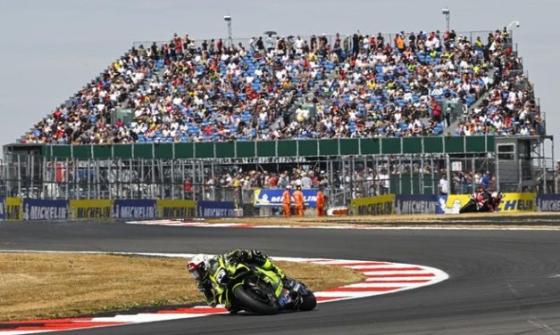 Raul Fernandez Juara MotoGP Inggris 2026 Usai Dominasi Balapan Silverstone
