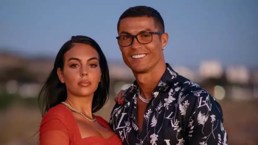 Cristiano Ronaldo dan Georgina Rodriguez saat menghadiri acara bersama di tengah rumor pernikahan.