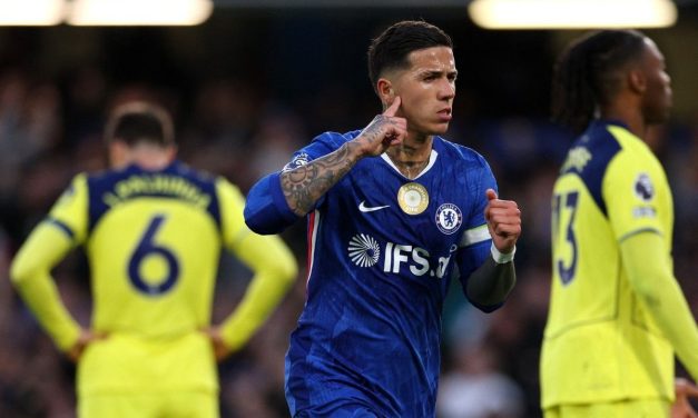 Manchester City Kejar Enzo Fernandez, Chelsea Minta Rp2,89 Triliun