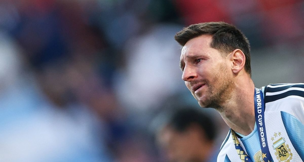 Lionel Messi Ragu Lanjutkan Karier Sepak Bola Setelah Sang Ayah Meninggal Dunia