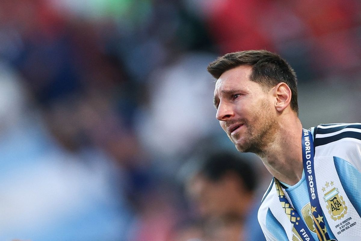 Lionel Messi Ragu Lanjutkan Karier