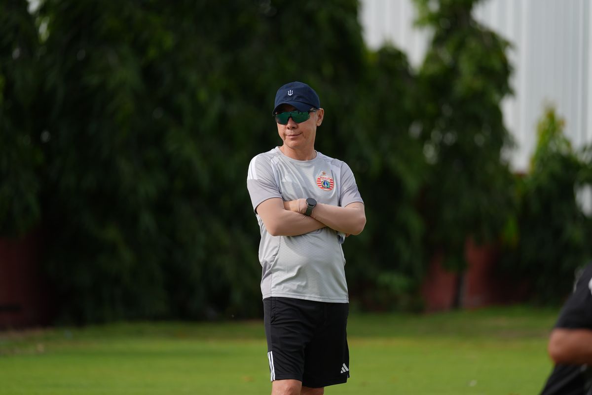 Persija Uji Coba Di Thailand