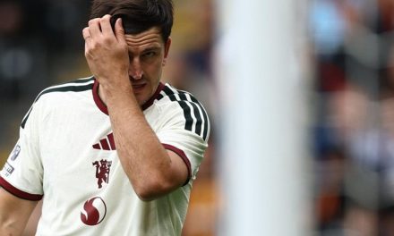 Harry Maguire Disorot saat MU Tumbang 0-2 dari Hull City