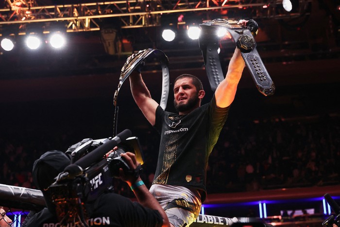 Islam Makhachev vs Ian Garry dalam duel perebutan sabuk kelas welter UFC 330