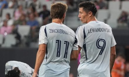 Robert Lewandowski Cetak Dua Gol pada Debut Kandang Chicago Fire, Bidik Trofi Leagues Cup