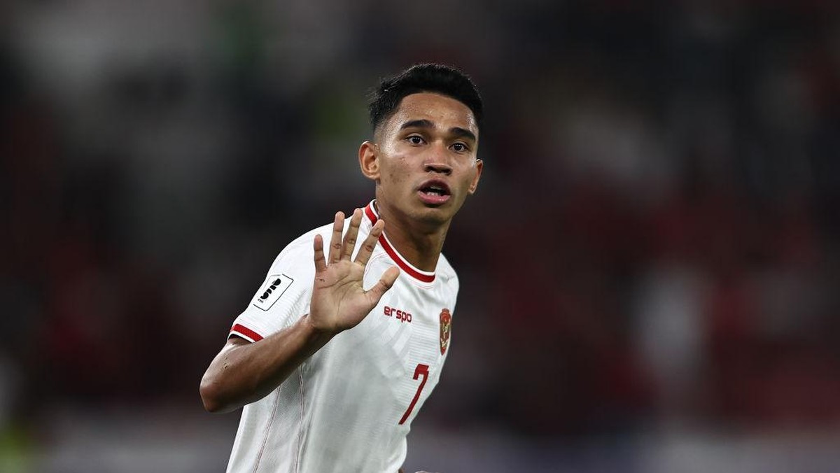 Marselino Ferdinan menjalani pemulihan setelah operasi lutut di Spanyol.