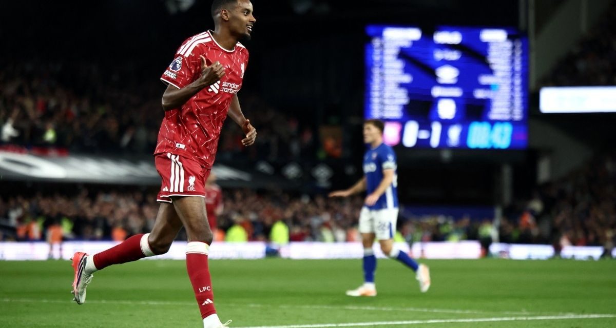 Alexander Isak Tak Menyesal Pilih Liverpool, Kini Fokus Kejar Trofi