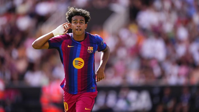 Dua Gelar Besar Bawa Lamine Yamal ke Persaingan Ballon d’Or 2026
