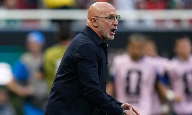 RFEF Pertahankan Luis De La Fuente di Timnas Spanyol