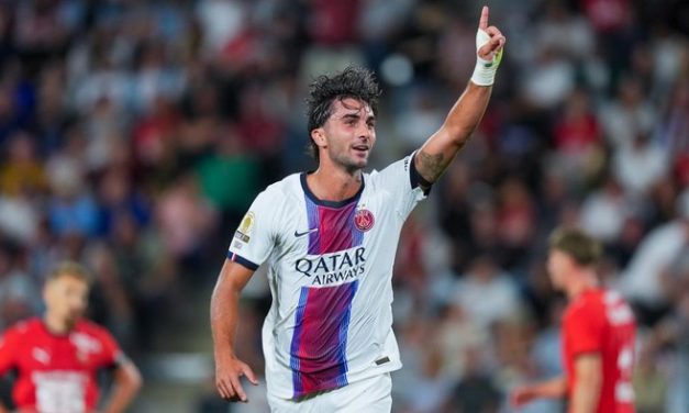 Ferran Torres Tak Sabar Reuni dengan Barcelona Bersama PSG